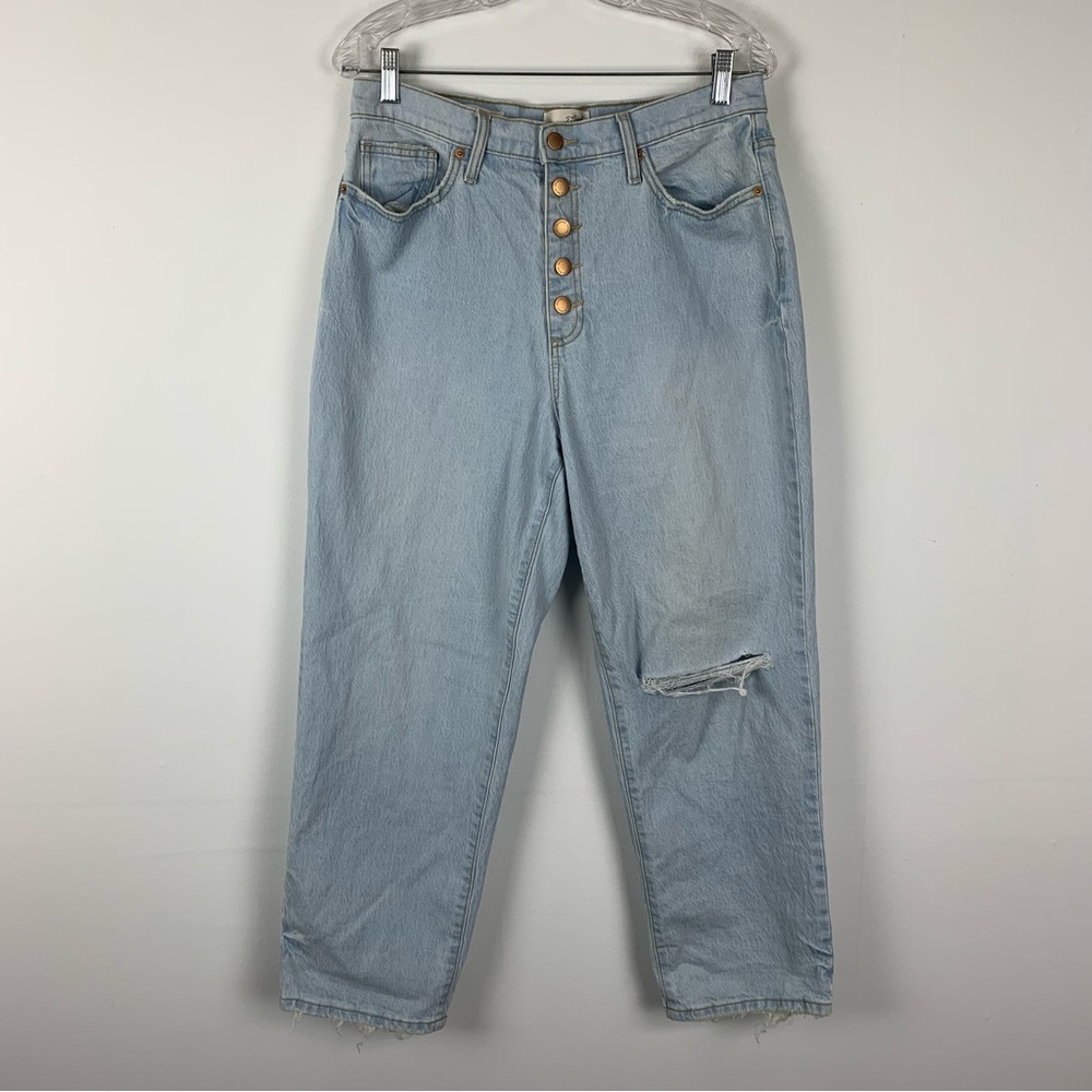 Universal Thread Vintage Straight Jeans 12/31